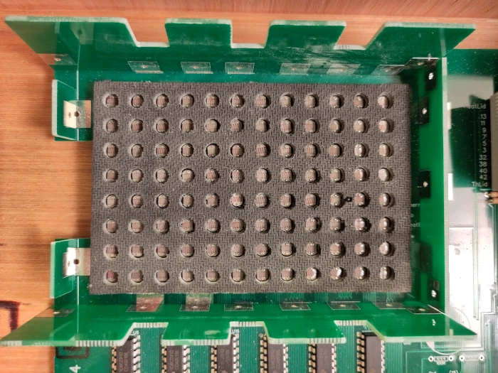 Plate holder with LDRs and bottom heating plate in place