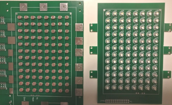 LDR (left) and LED (right) matrices